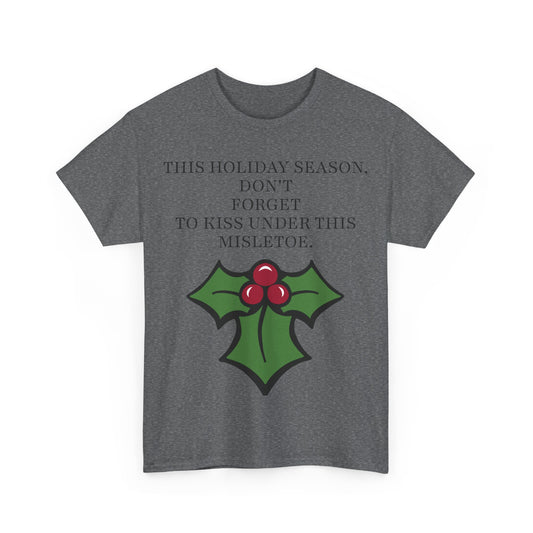 THE HOLIDAY KISS(ADULT/TEEN T-SHIRT)